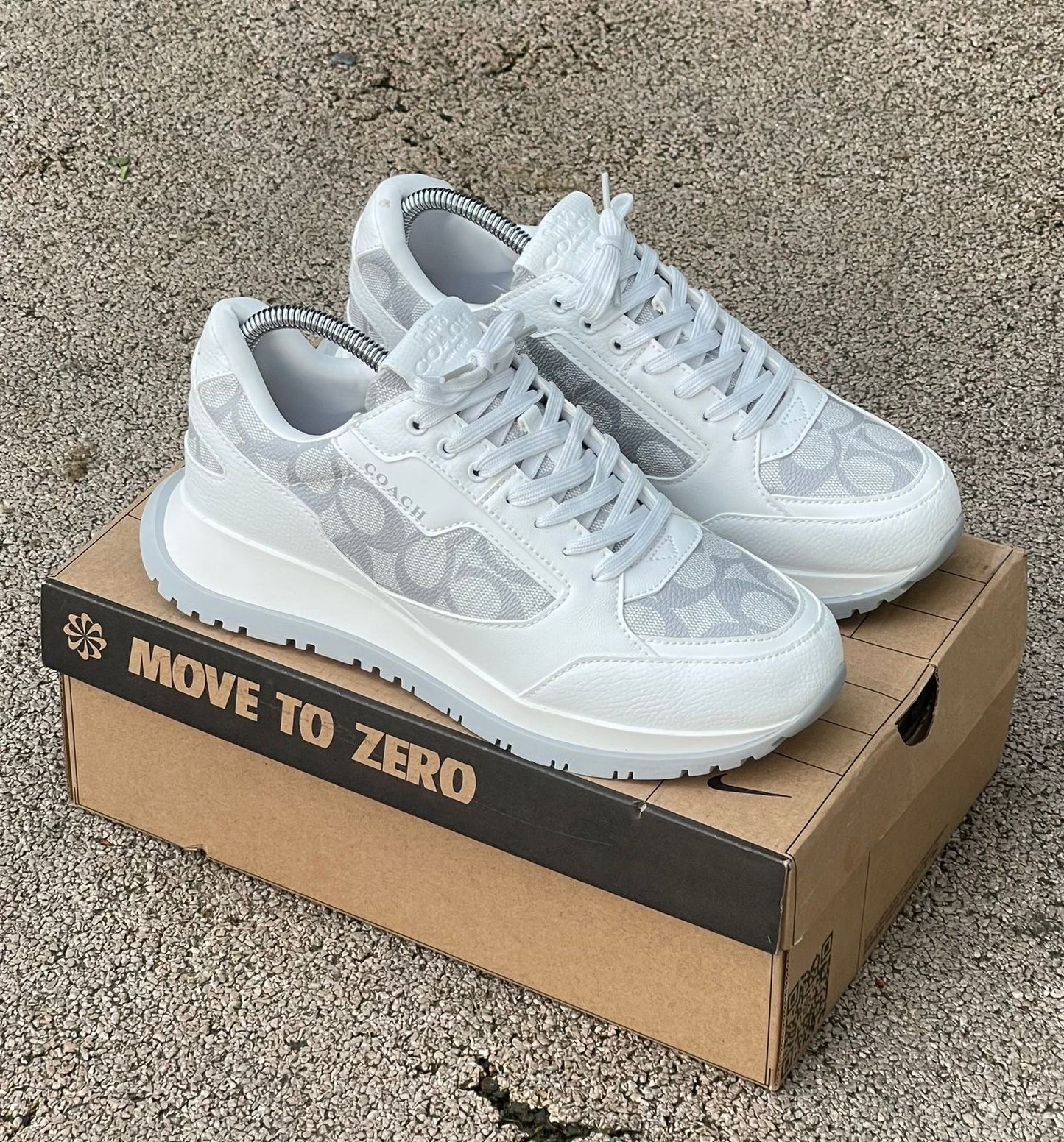 COACH BLANCA | HOMBRE Y DAMA