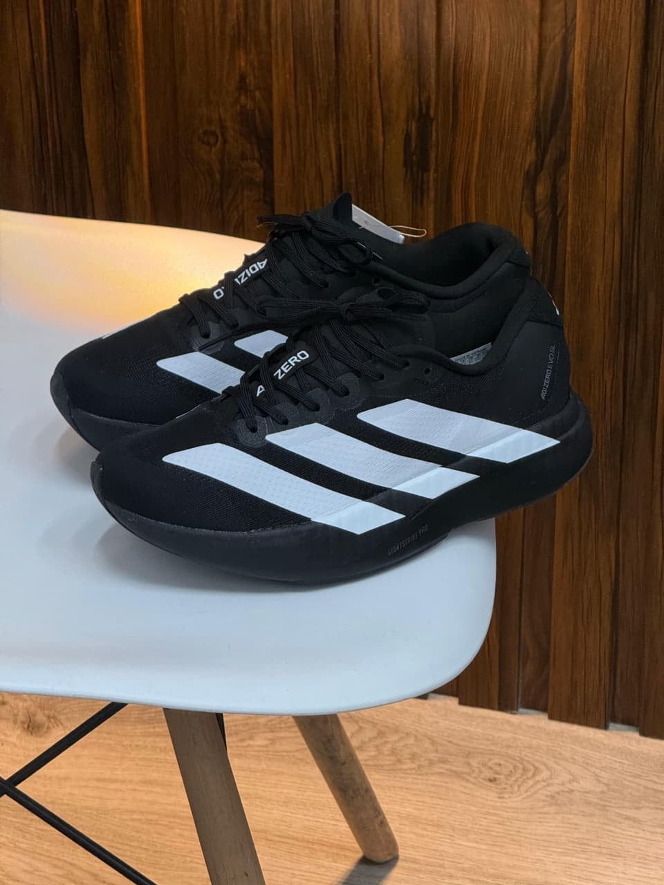 ADIDAS ADIZERO NEGRA BLANCA | HOMBRE Y DAMA