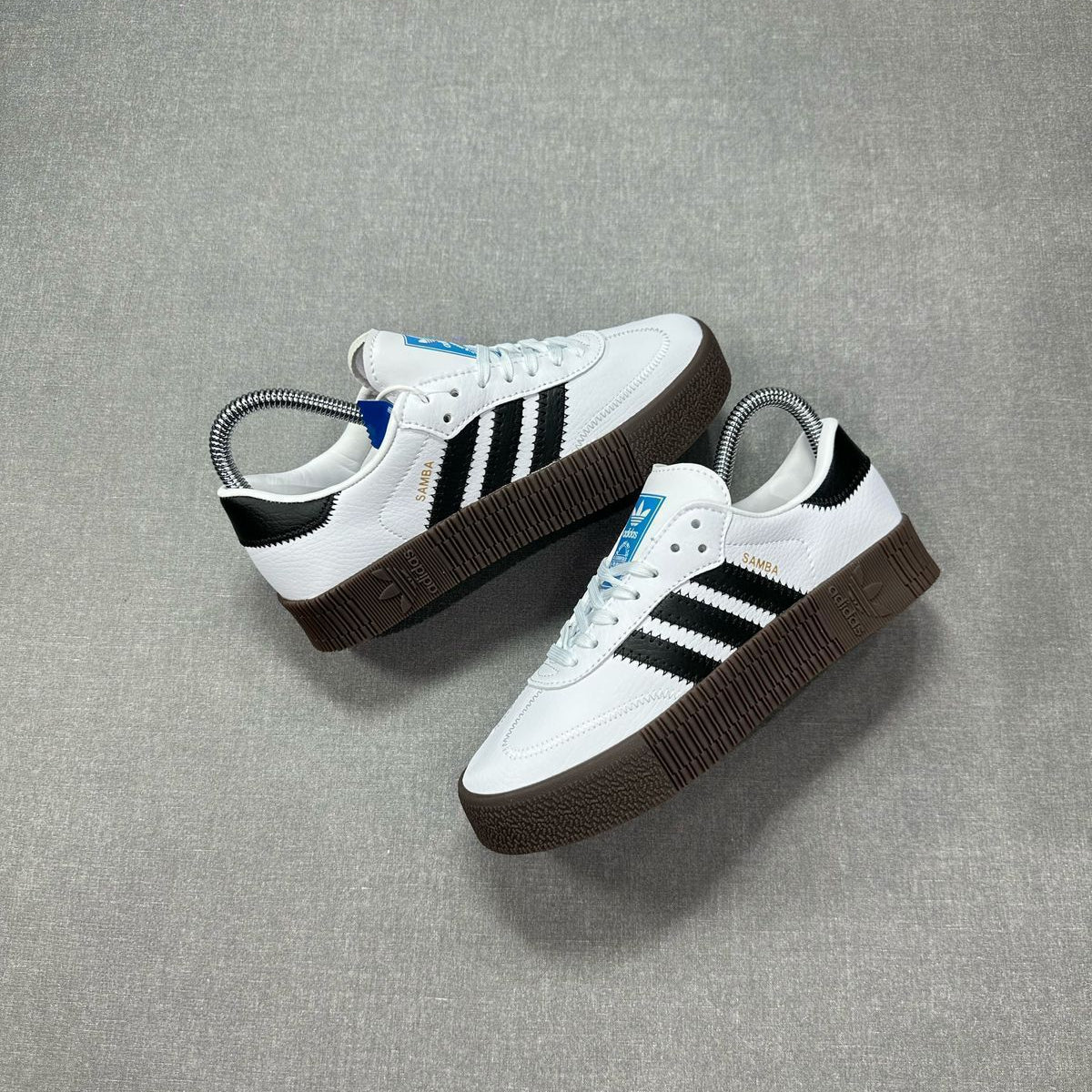 ADIDAS SAMBA PLATAFORMA SUELA CAFÉ | DAMA