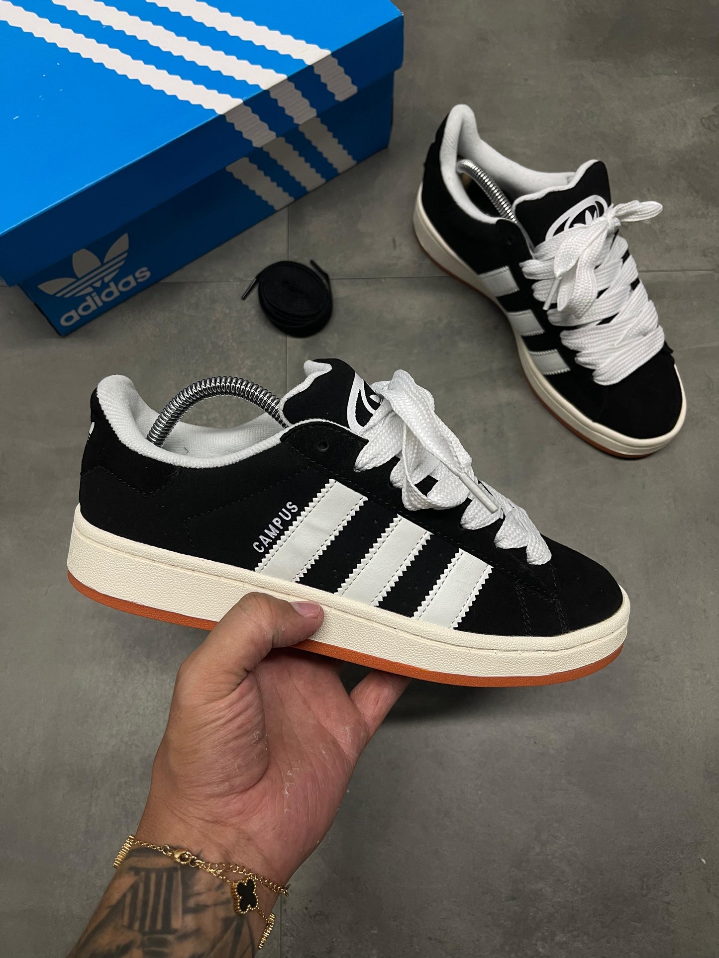 ADIDAS CAMPUS NEGRA BLANCA SUELA GOMA | HOMBRE Y DAMA