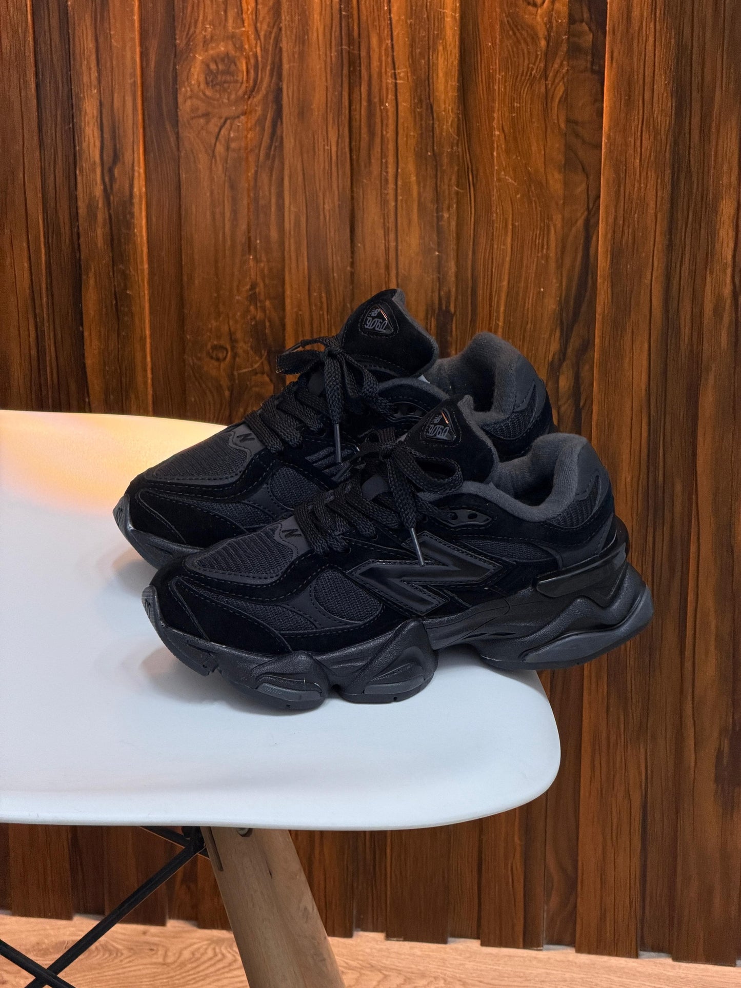 NEW BALANCE 9060 NGERA | HOMBRE Y DAMA