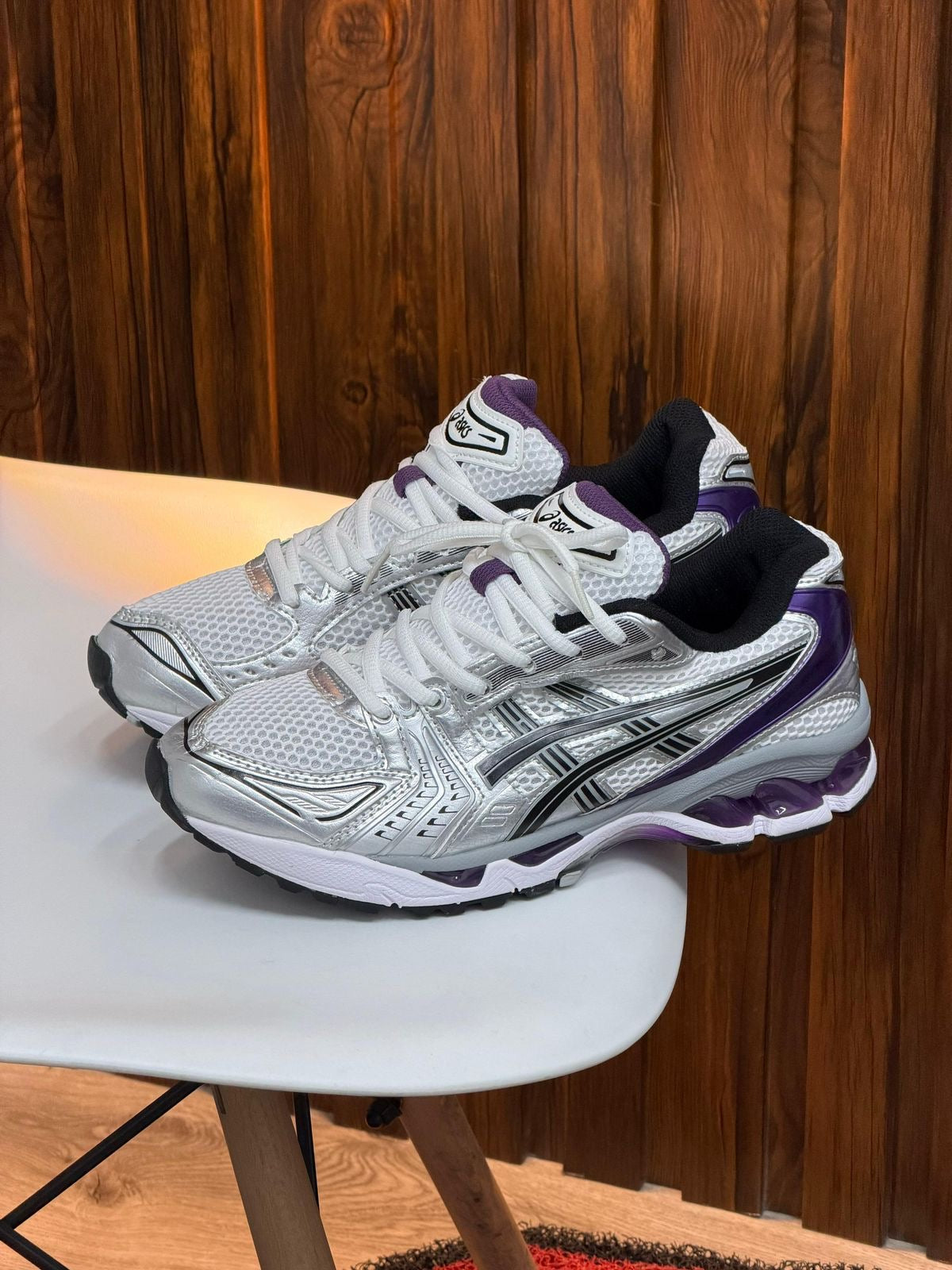 ASICS CON MORADO| HOMBRE Y DAMA