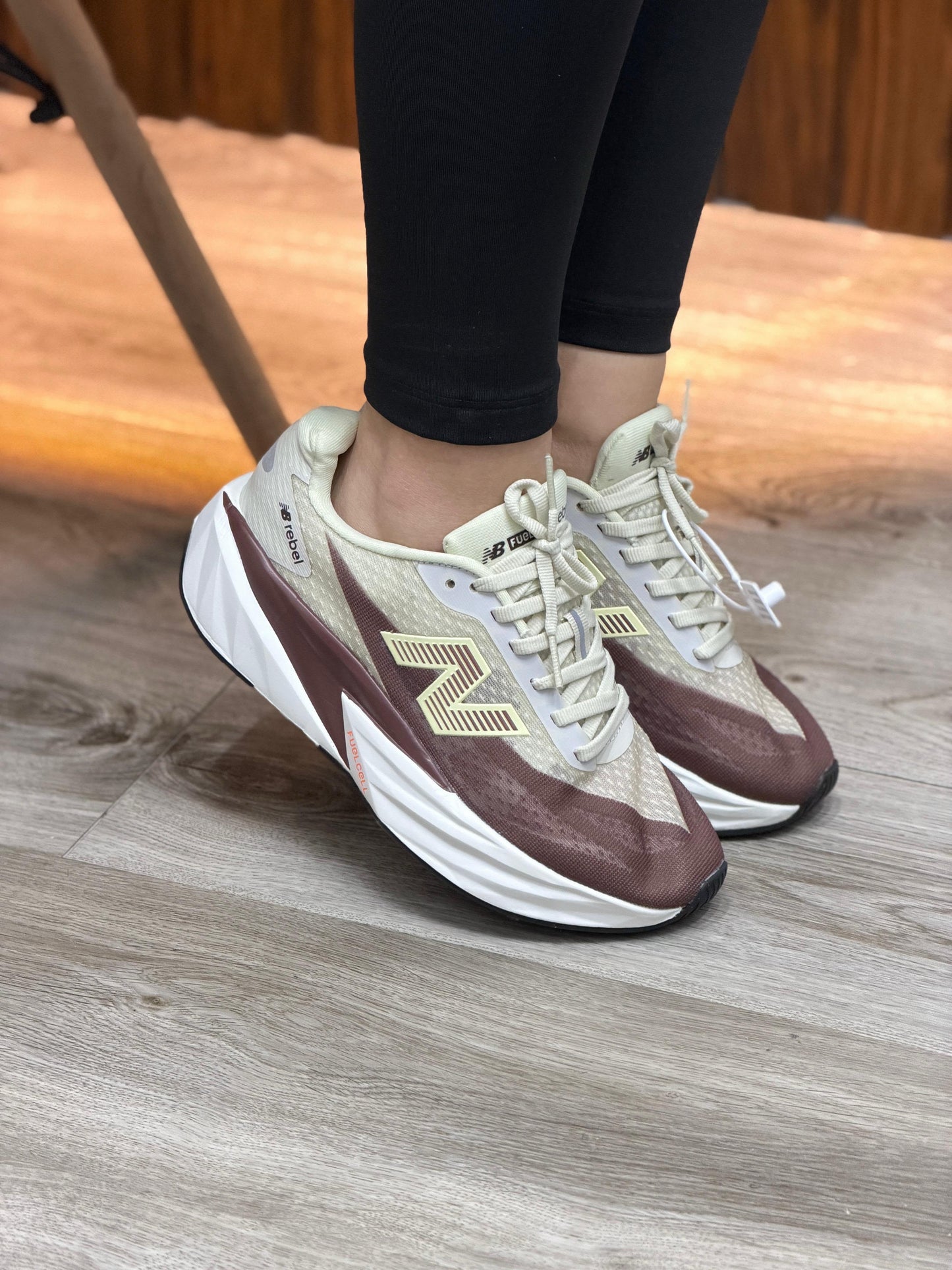 NEW BALANCE FUEL CELL | DAMA