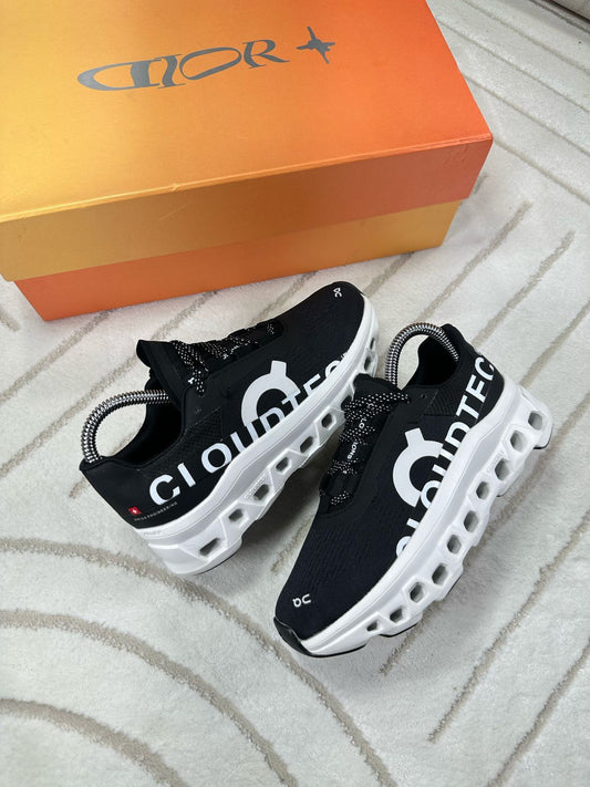 ON CLOUD NEGRA BLANCA  | HOMBRE Y DAMA