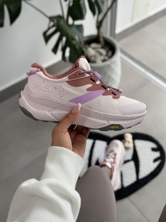 HOKA | DAMA
