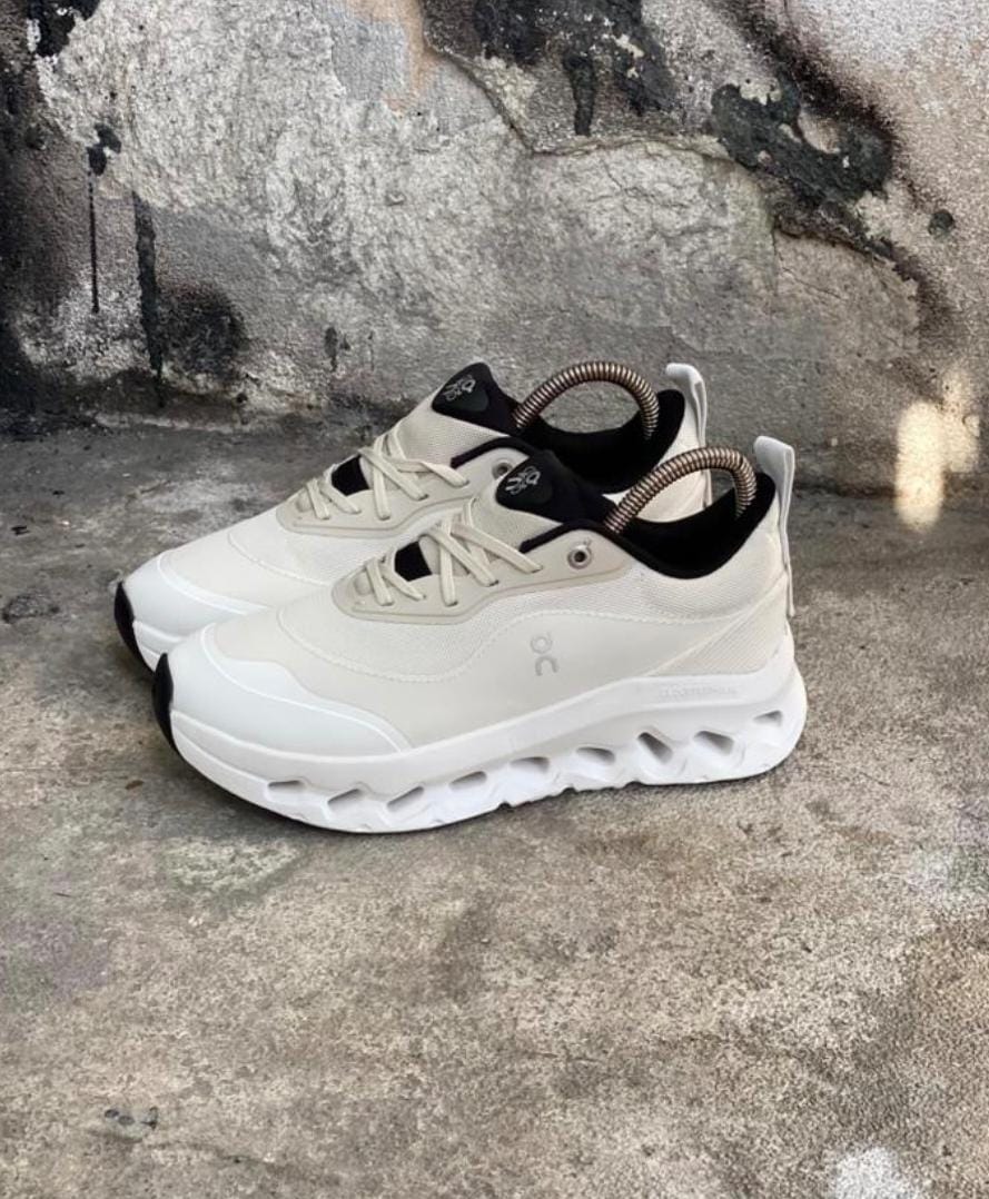 ON CLOUD  |  DAMA