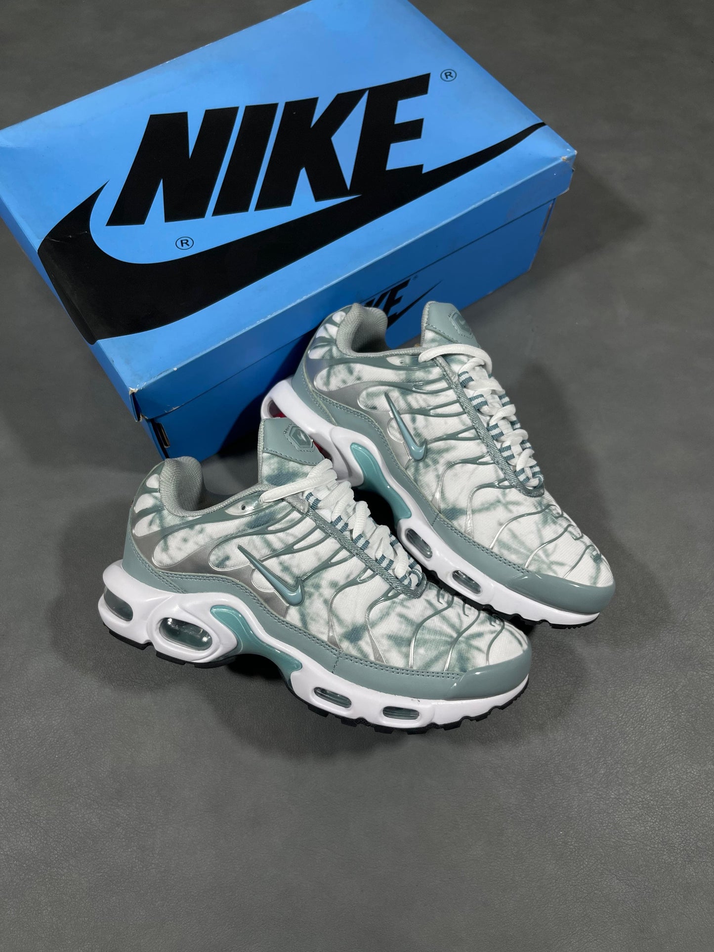 NIKE TN VERDOSA | HOMBRE Y DAMA
