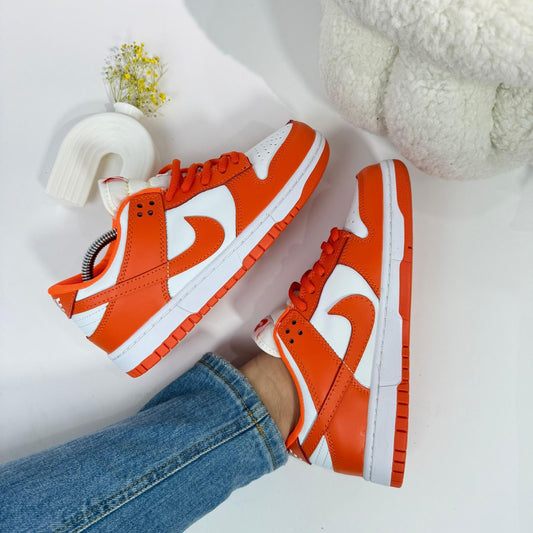 NIKE DUNK SB NARANJA | DAMA