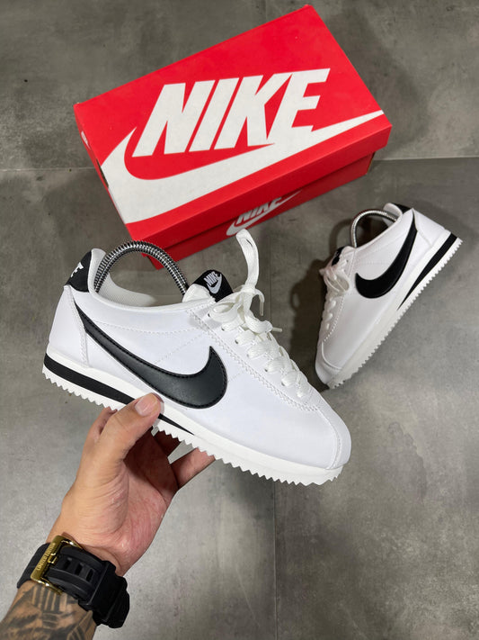 NIKE CORTEZ BLANCA NEGRA | HOMBRE Y DAMA