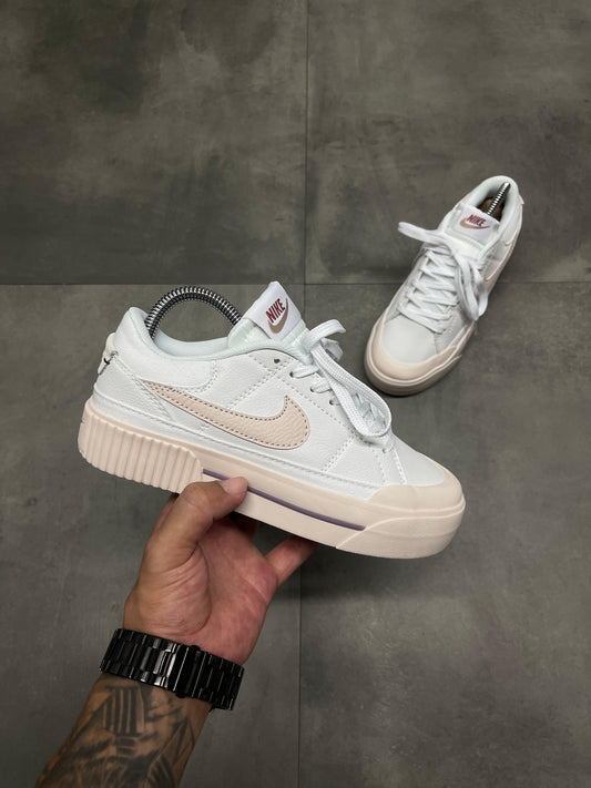 NIKE COURT BLANCA CREMA | DAMA