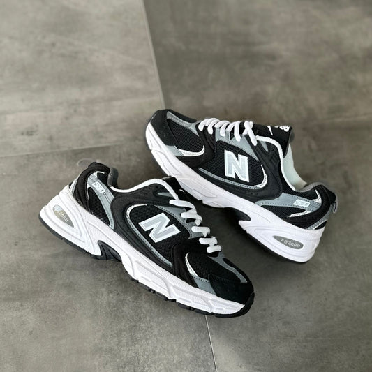 NEW BALANCE 530 NEGRA GRIS BLANCA | HOMBRE Y DAMA