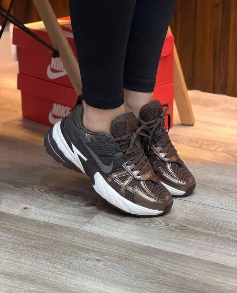 NIKE V2K | DAMA