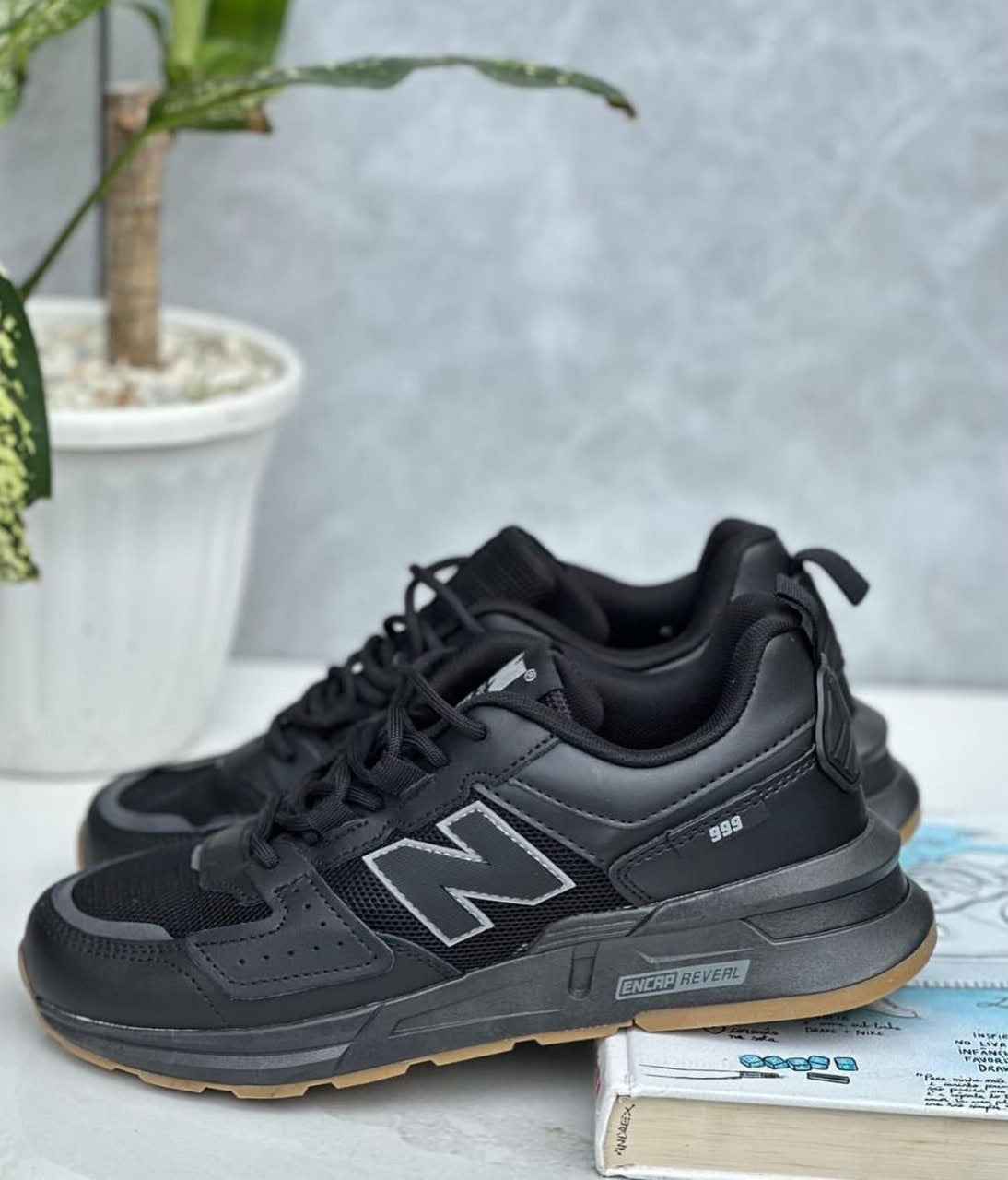 NEW BALANCE 999 | HOMBRE Y DAMA
