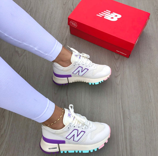 NEW BALANCE BEIGE MORADO | DAMA