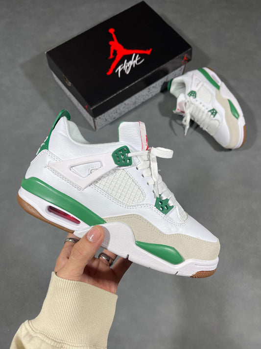 JORDAN RETRO 4 BLANCO VERDE | HOMBRE Y DAMA