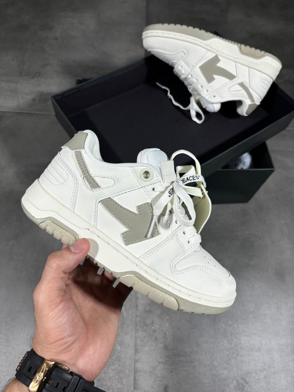 OFF WHITE BEIGE | HOMBRE Y DAMA