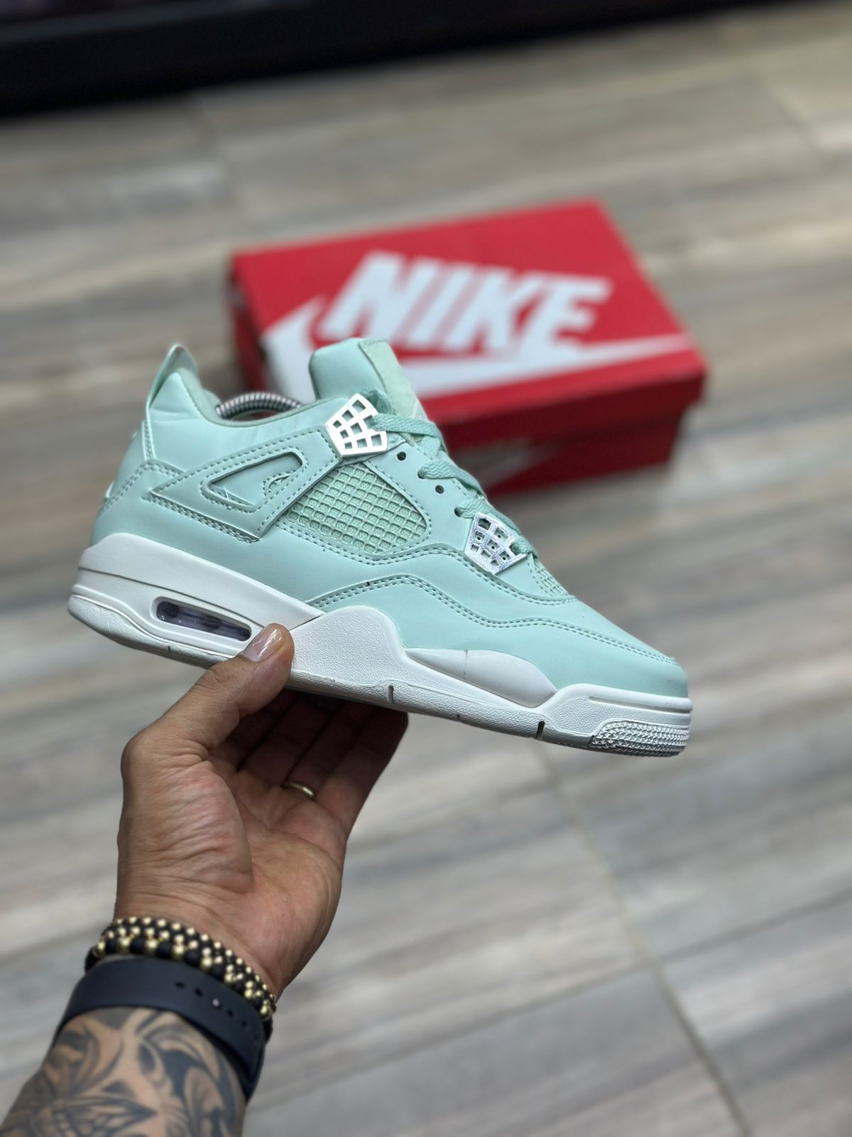 JORDAN RETRO 4 | HOMBRE Y DAMA