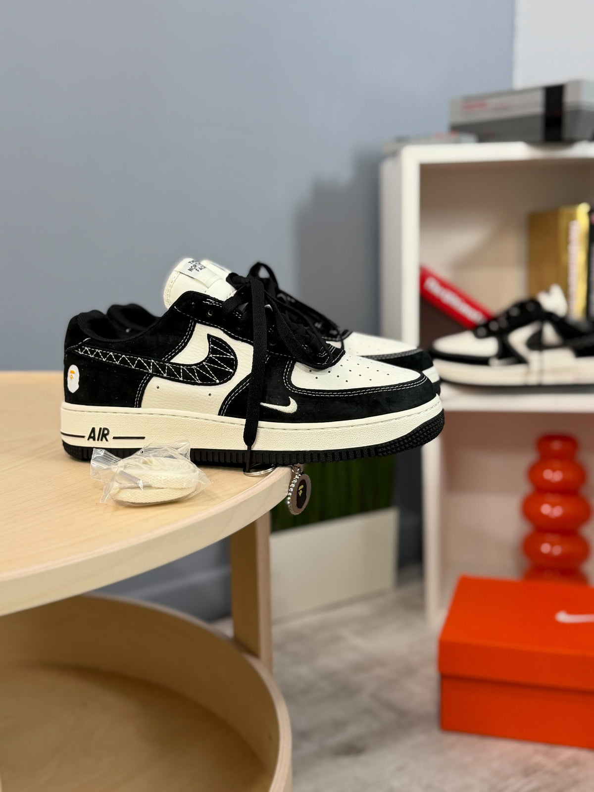 NIKE AIR FORCE ONE